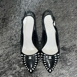 CHANEL Black and White Slingback Heels